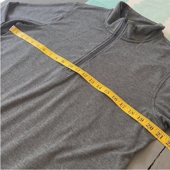 Vineyard Vines‎ Lightweight Edgartown Shep Long Sleeve 1/4 Zip Pullover Shirt - Picture 9 of 10